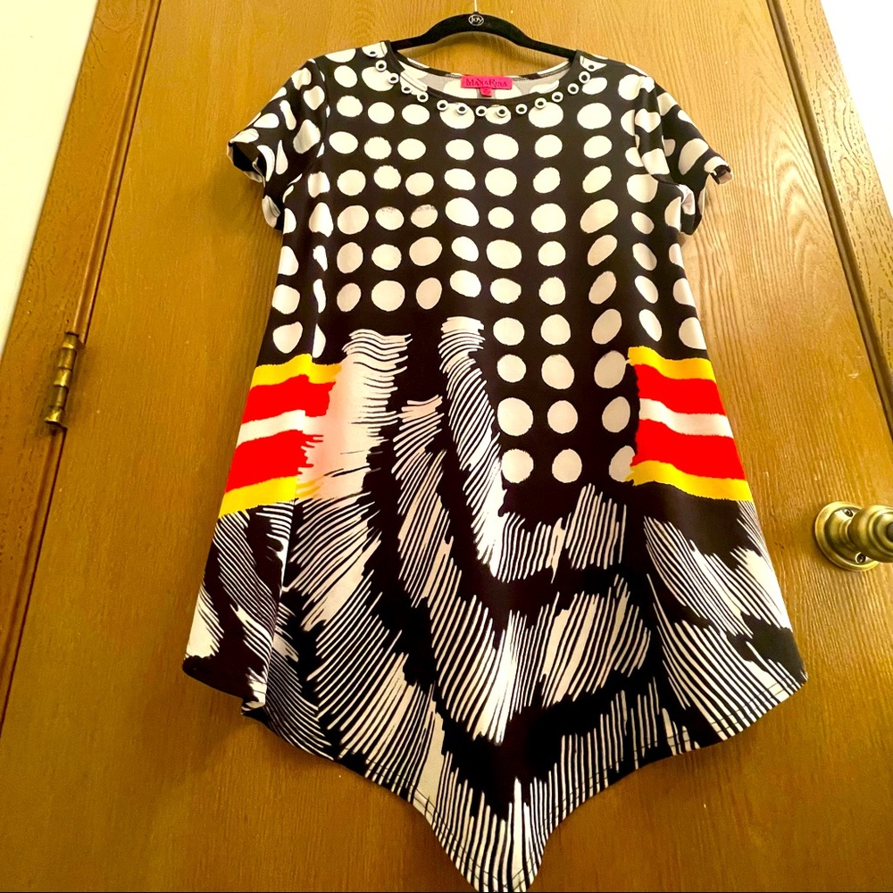 Max & Rina bright colored tunic blouse